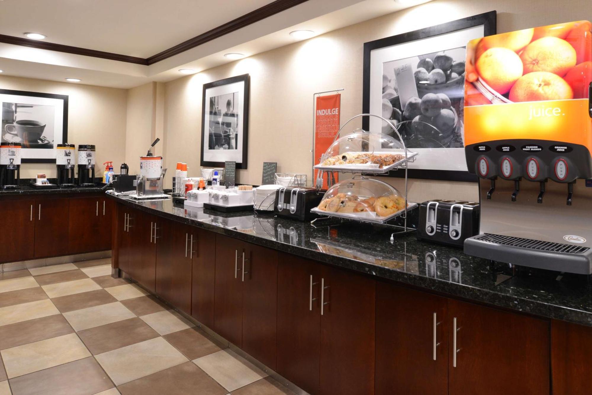 Hampton Inn Alpine Ngoại thất bức ảnh