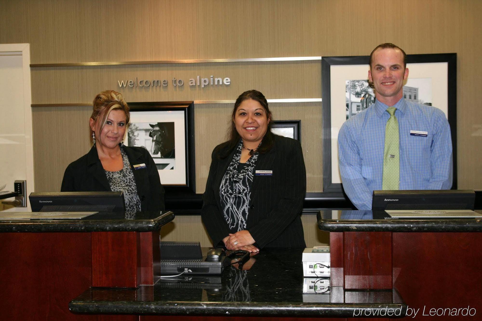 Hampton Inn Alpine Nội địa bức ảnh